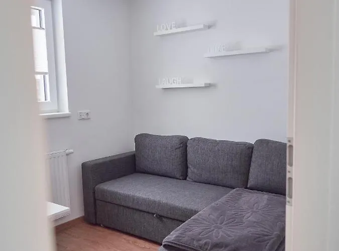 Zur Lustigen Gabi * تيرسي