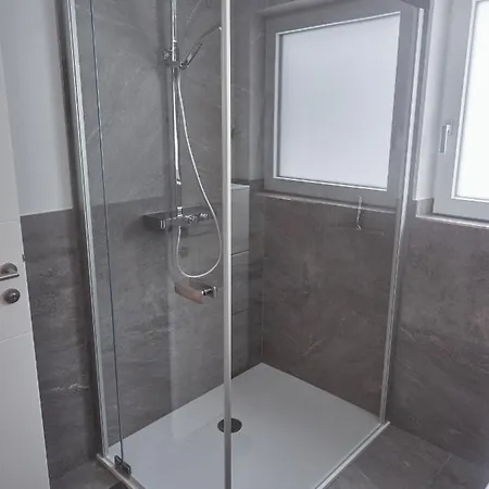 Zur Lustigen Gabi * 티어제